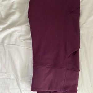 Deep Purple Figs Performance Leggings